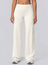 CloudFlow™ Flare Leggings - Light Ivory