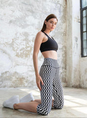 HERA - MID - CALF LEGGING - PATTERNED - VECTOR SPORTSWEAR