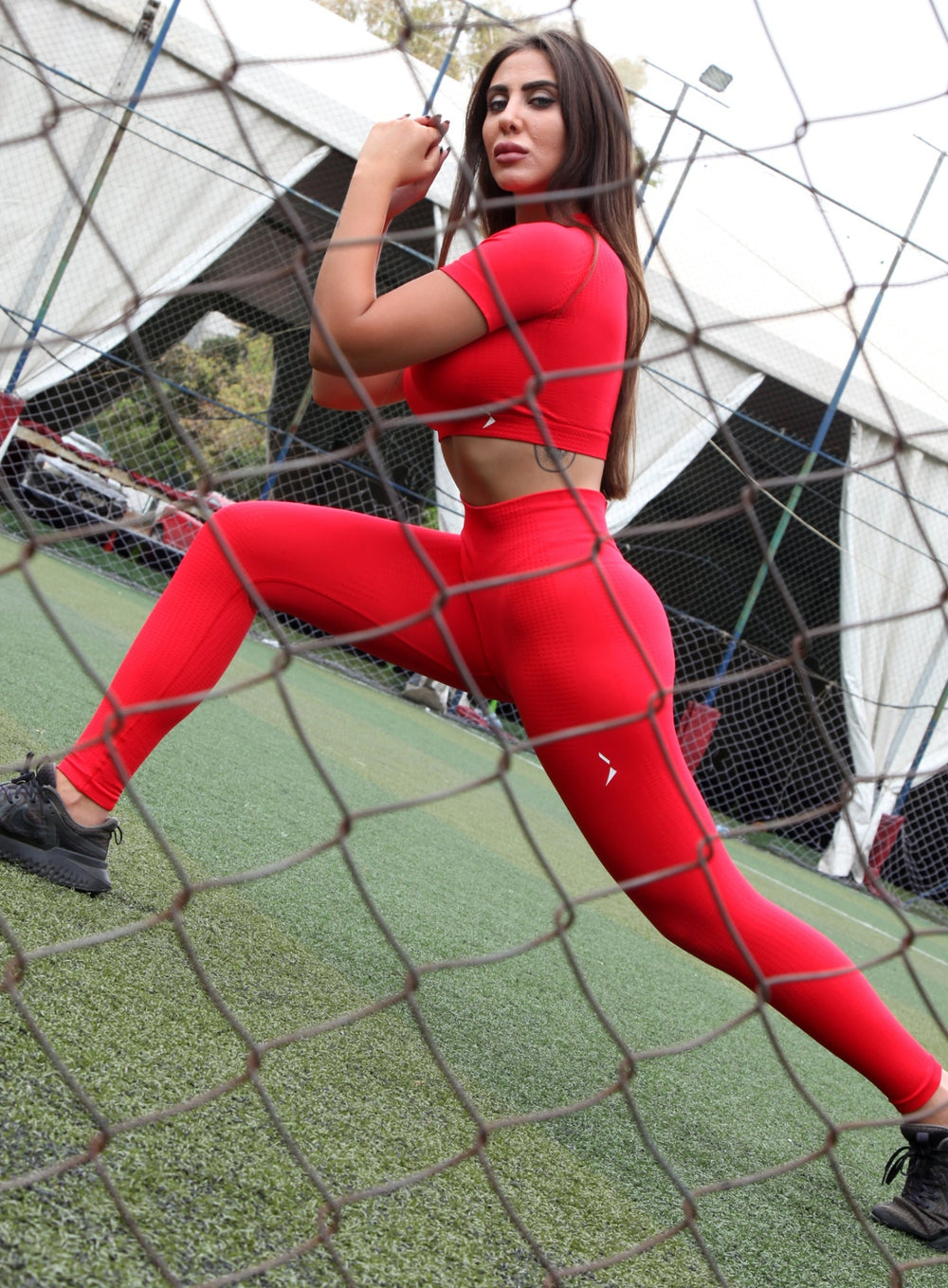 HERA - HYDRAFIT SEAMLESS PUSH UP LEGGING + SHORT SLEEVES - FULL SET - RED - VECTOR SPORTSWEAR