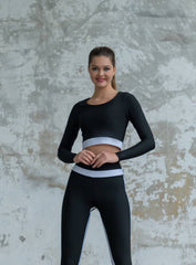 THRUD - LONG SLEEVES ROUND NECK - BLACK AND WHITE - VECTOR SPORTSWEAR