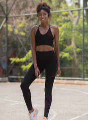 VESTA - RIBBED SEAMLESS SPORTS BRA - BLACK - VECTOR SPORTSWEAR