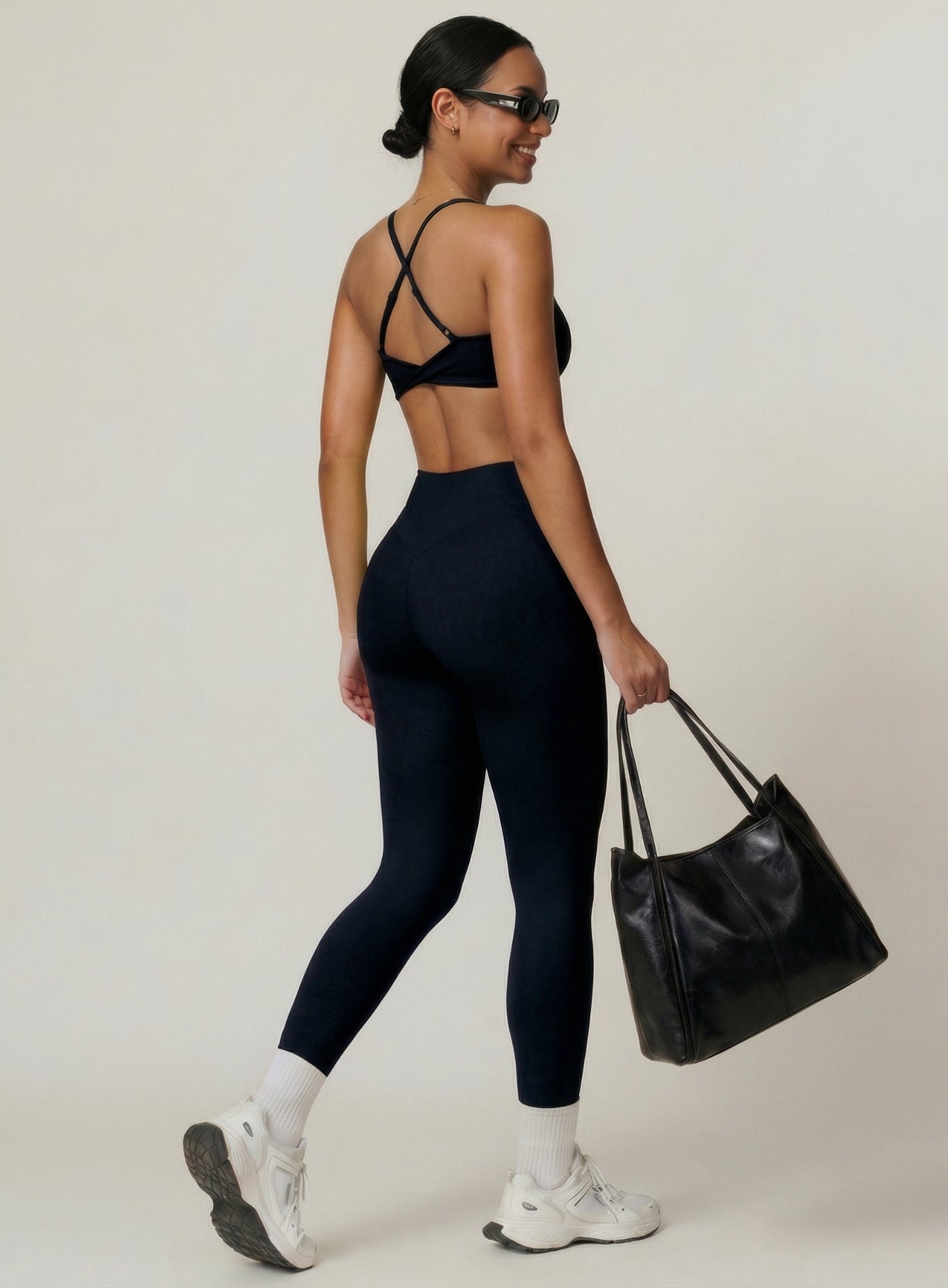 CoreFlow Sports Bra - Black - VECTOR SPORTSWEAR