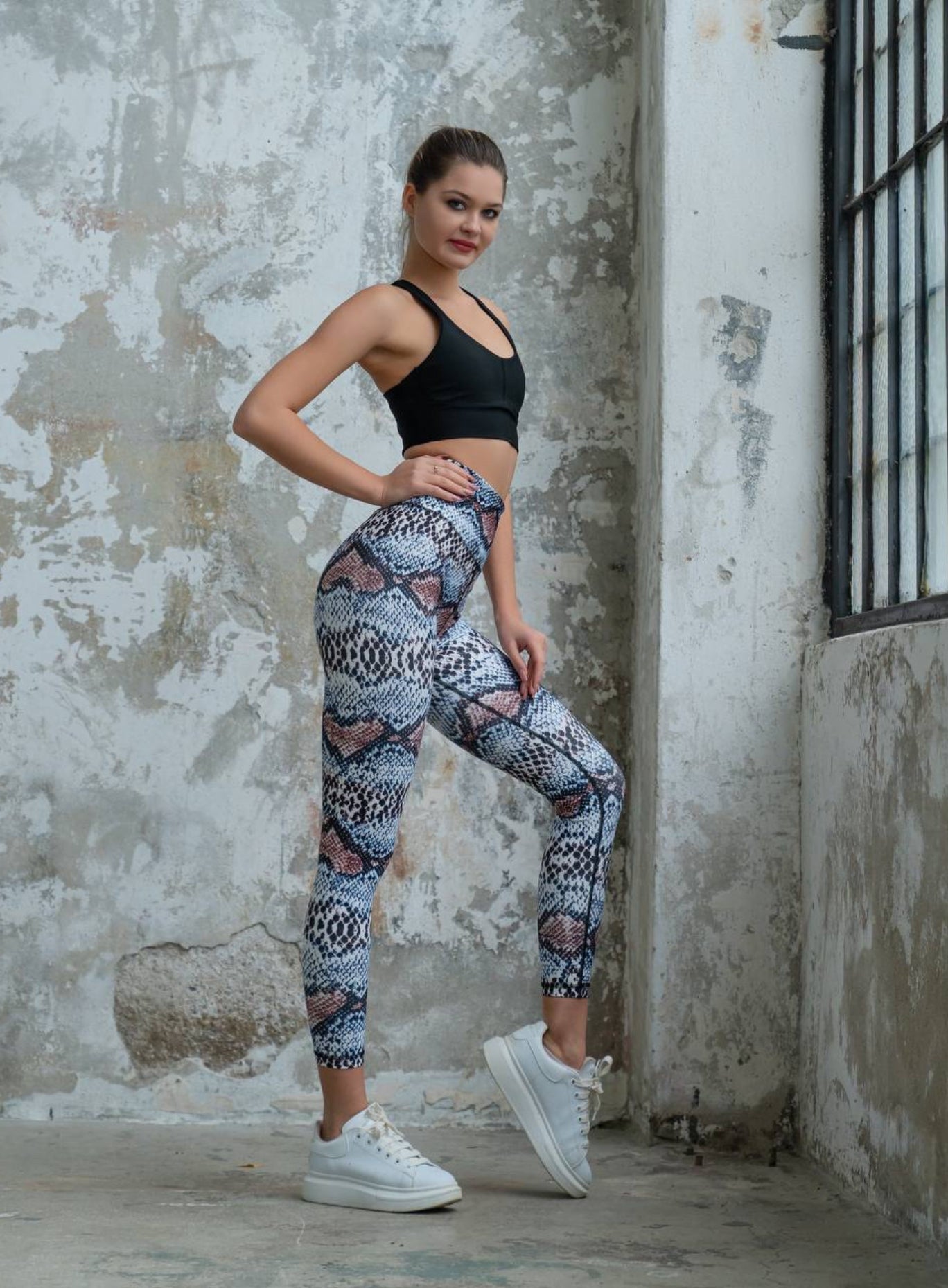 ARTEMES - Serpent Stylish Strides Legging