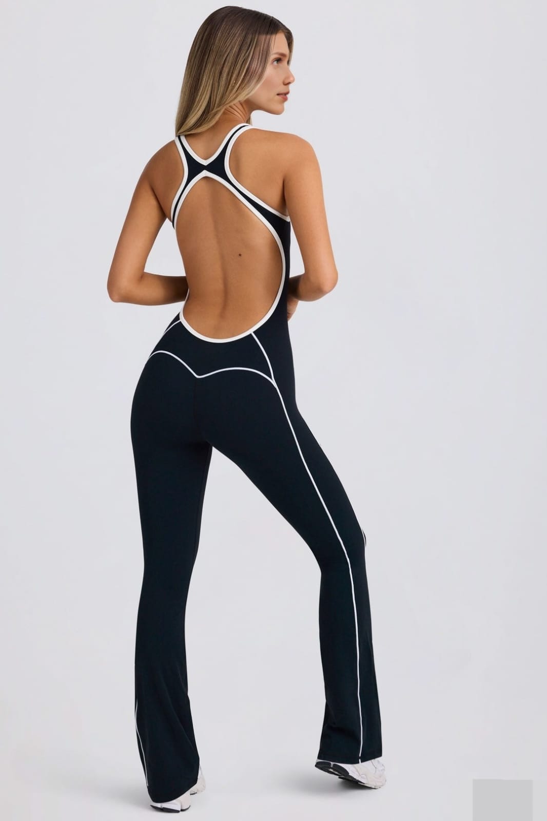 AURA – Hollow Back Yoga Jumpsuit - Black