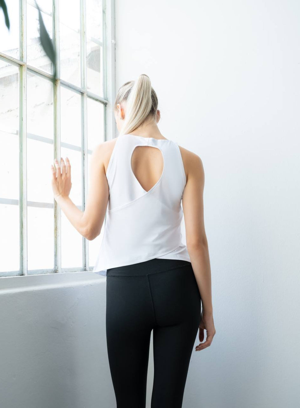 FREYA - ComfortFlex Sleeveless Tank Top - White - VECTOR SPORTSWEAR