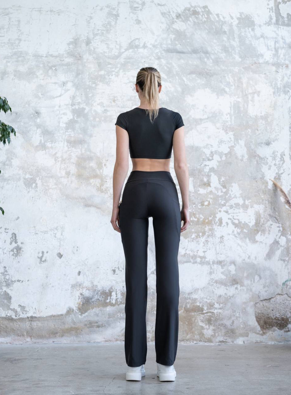 GERD - PocketFlow Wide - Leg Legging - Black - VECTOR SPORTSWEAR