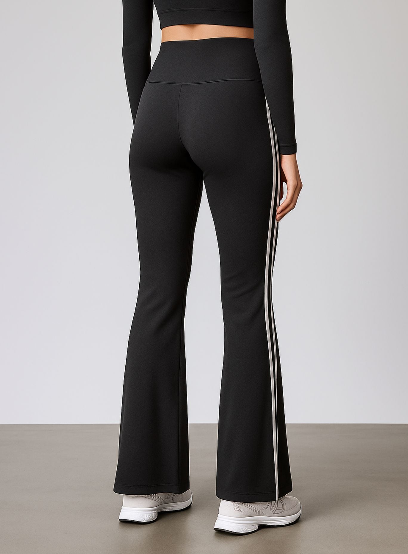 GERD – Wide-Leg Fitness Legging - Black