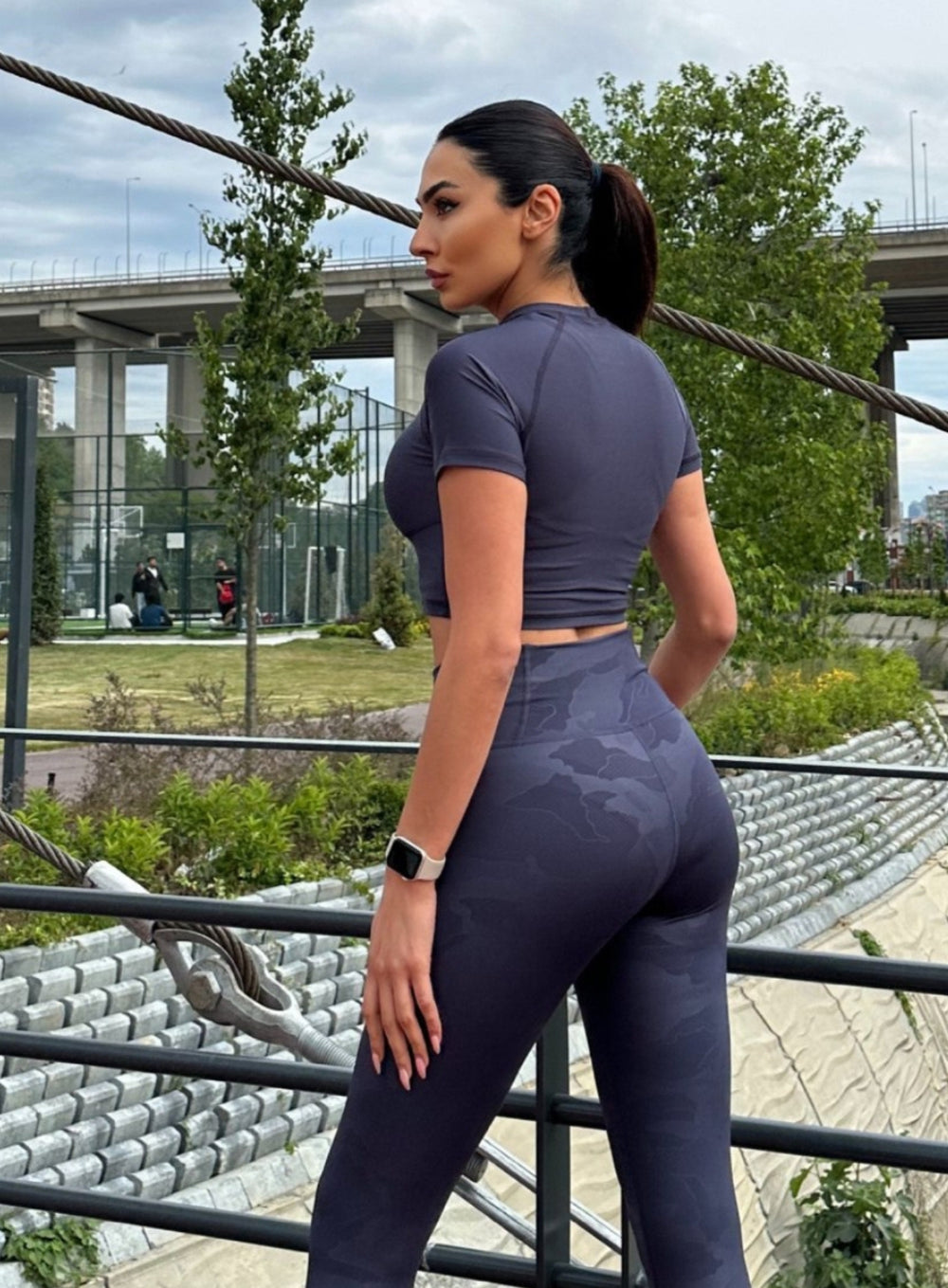 SKADI - Short Sleeves Crop Top - Navy Blue - VECTOR SPORTSWEAR