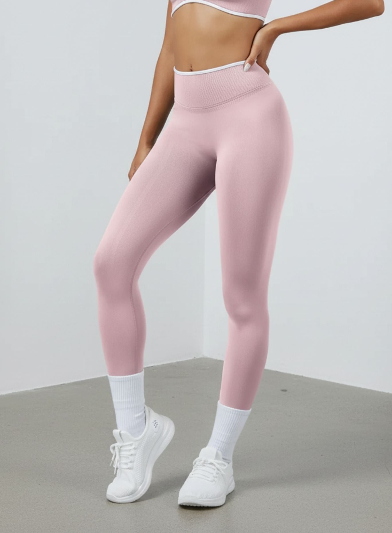 SculptCurve - HydraFit Seamless Legging - Pink