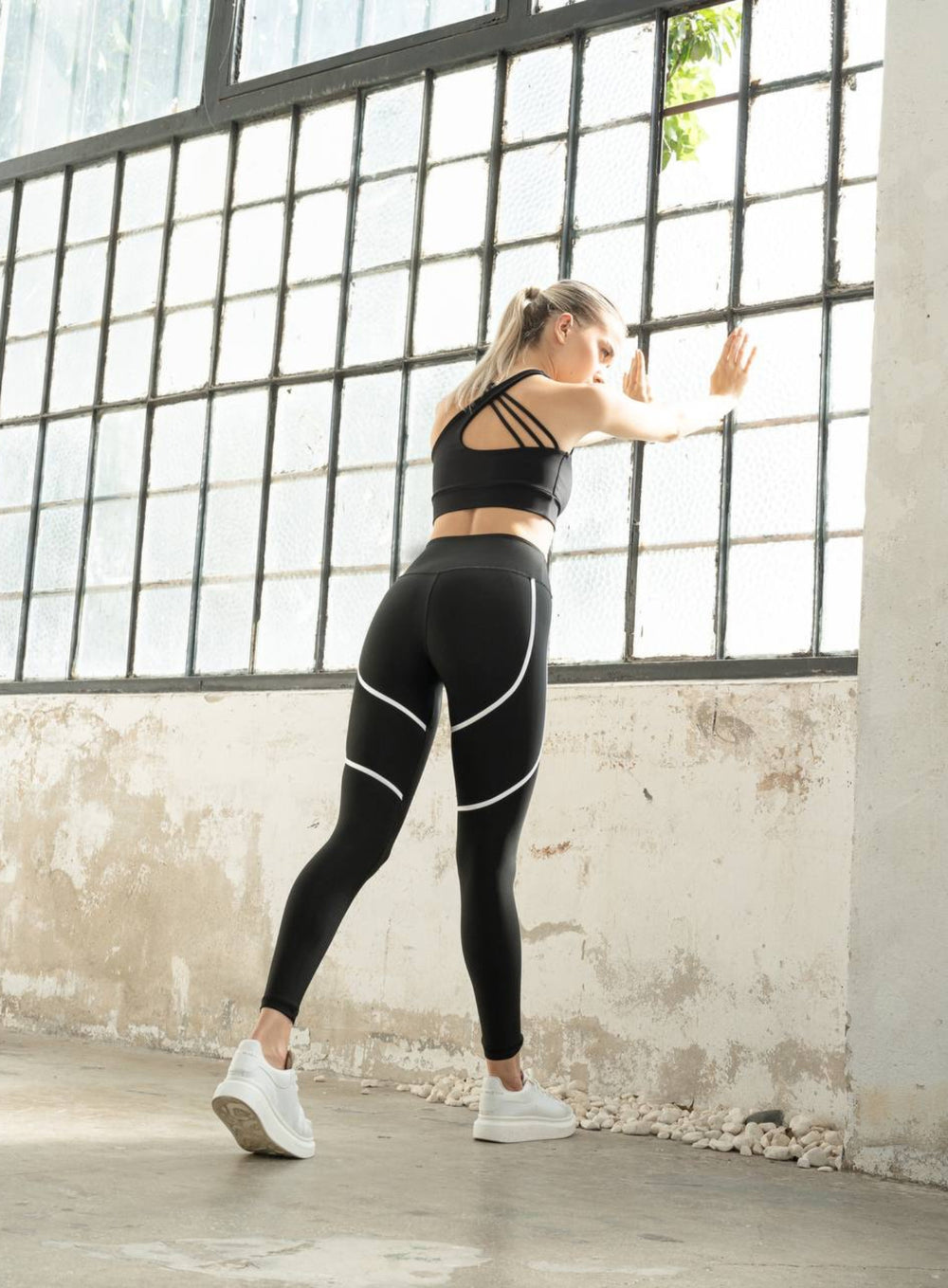 THRUD - Midnight Monochrome Legging - Black And White - VECTOR SPORTSWEAR