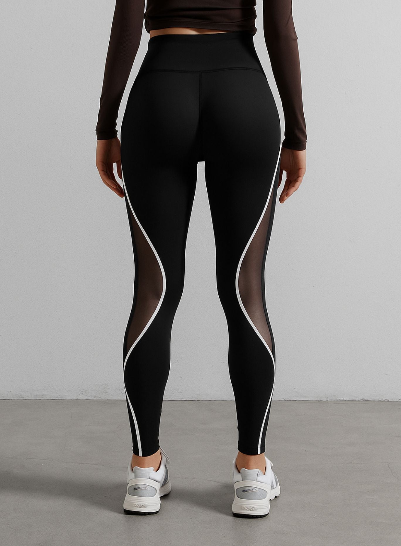 THRUD -  Lacy Lattice Legging - Black & White