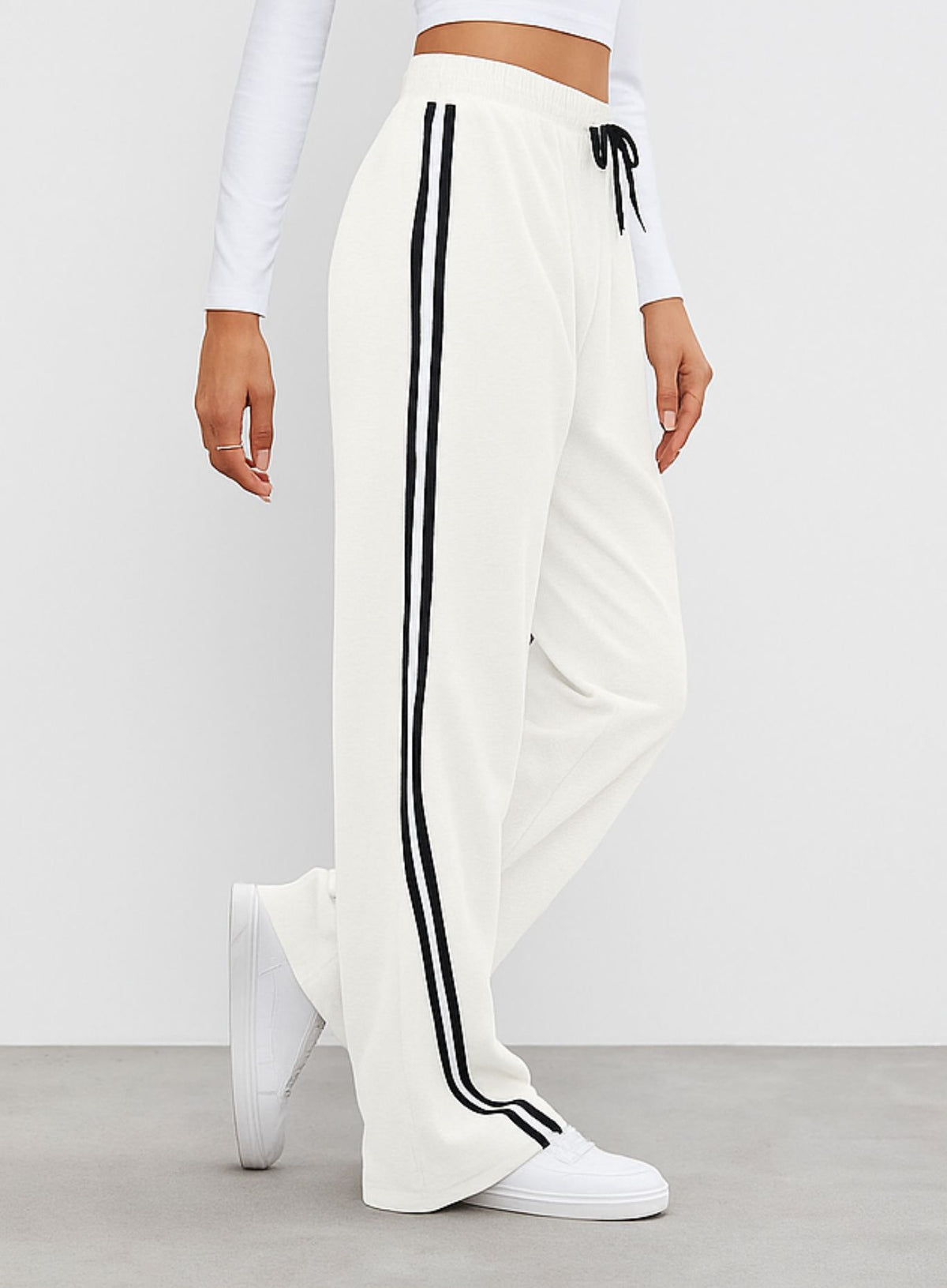 Streetwear Wide Leg Sweatpants - White - VECTOR SPORTSWEAR Main image