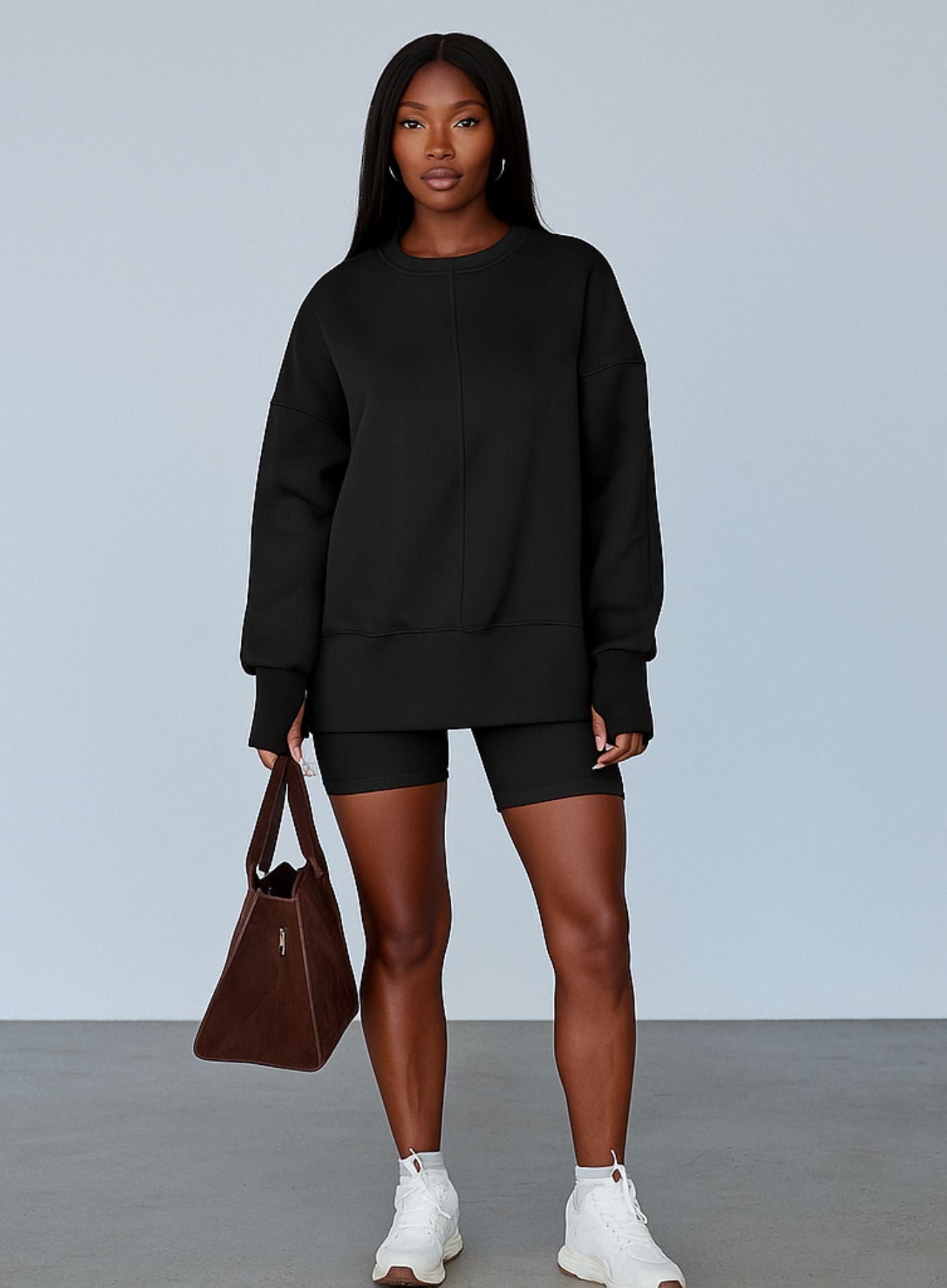 Oversized Round Neck Pullover - Black