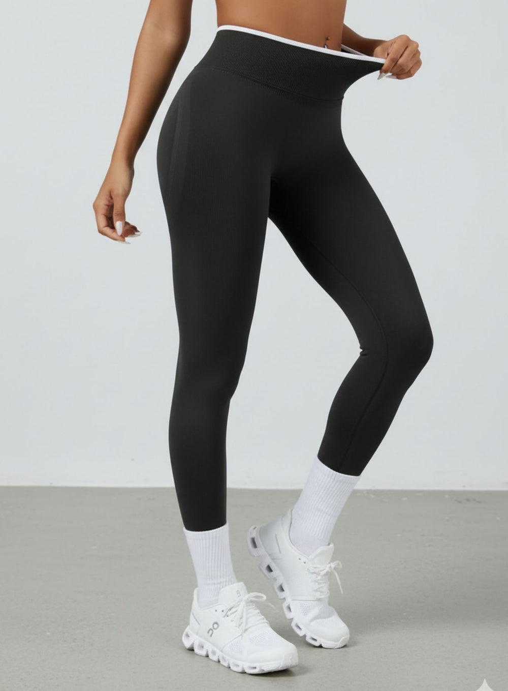 SculptCurve - HydraFit Seamless Legging - Black - VECTOR SPORTSWEAR