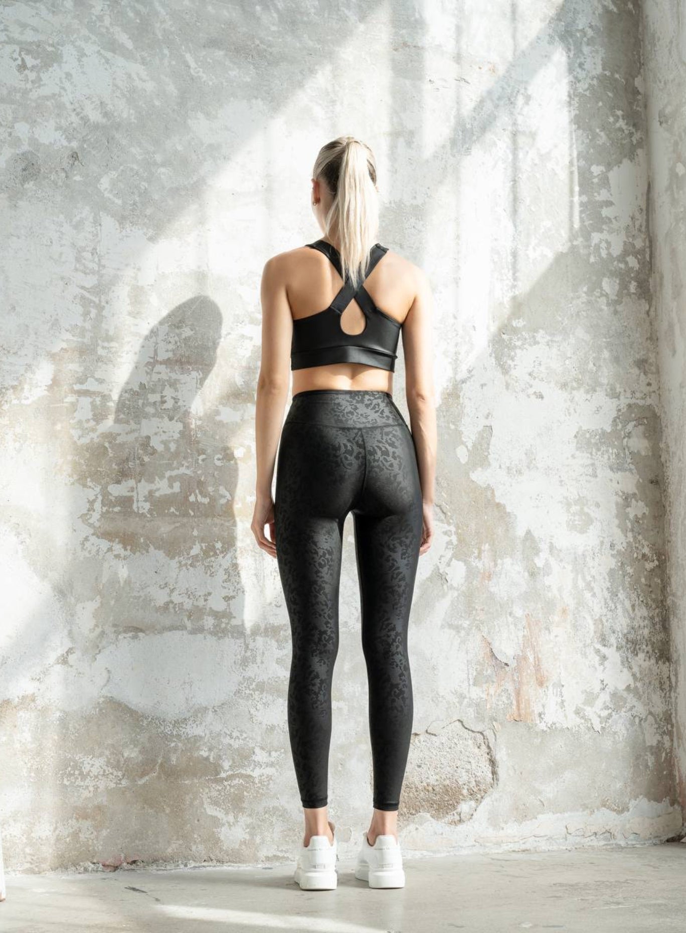 FREYA CHIC CHAPS STRIDE LEGGING BLACK VECTOR SPORTSWEAR