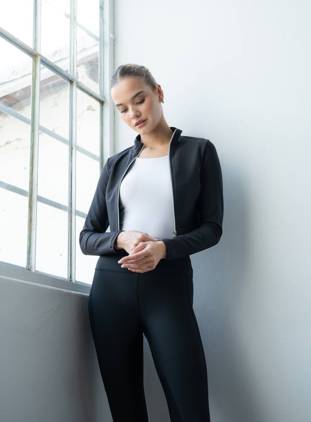 HERA - COMPRESSION LEGGING - BLACK - VECTOR SPORTSWEAR