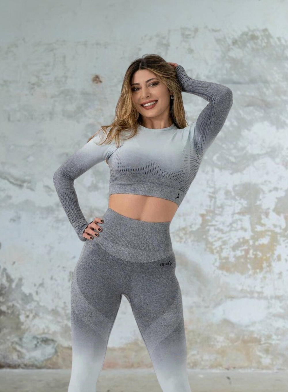 HERA - HYDRAFIT SEAMLESS LONG SLEEVES - SHADED GREY - VECTOR SPORTSWEAR