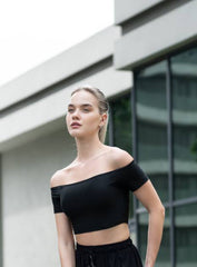 SKADI - OFF SHOULDER SHORT SLEEVE CROP TOP - BLACK