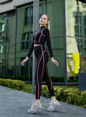 THRUD - FORM-FITTING LEGGING - BLACK AND PINK