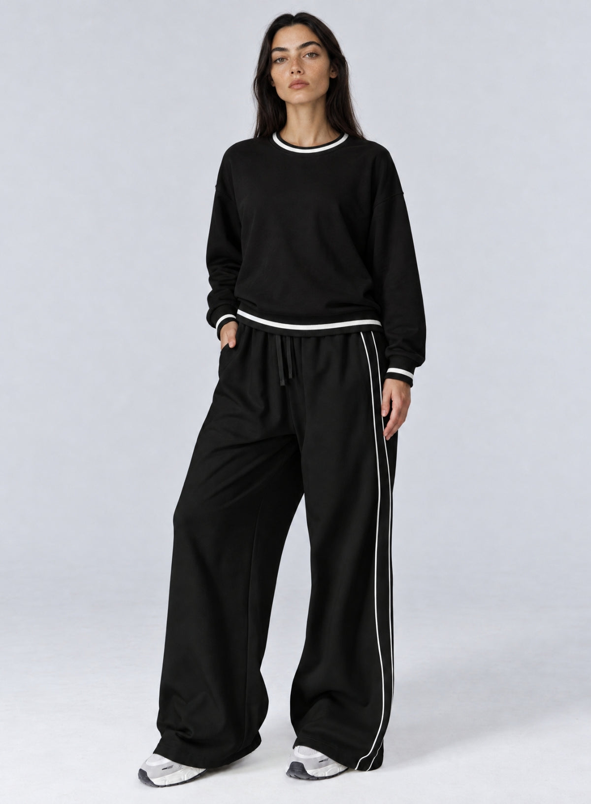 Casual Loose Fit Sweater - Black
