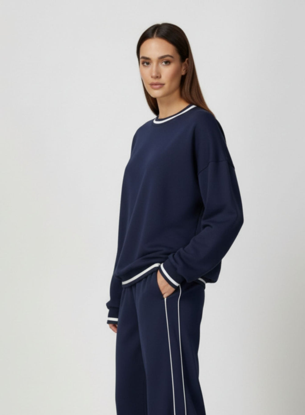 vector sportswear - Women’s casual loose fit sweater pullover