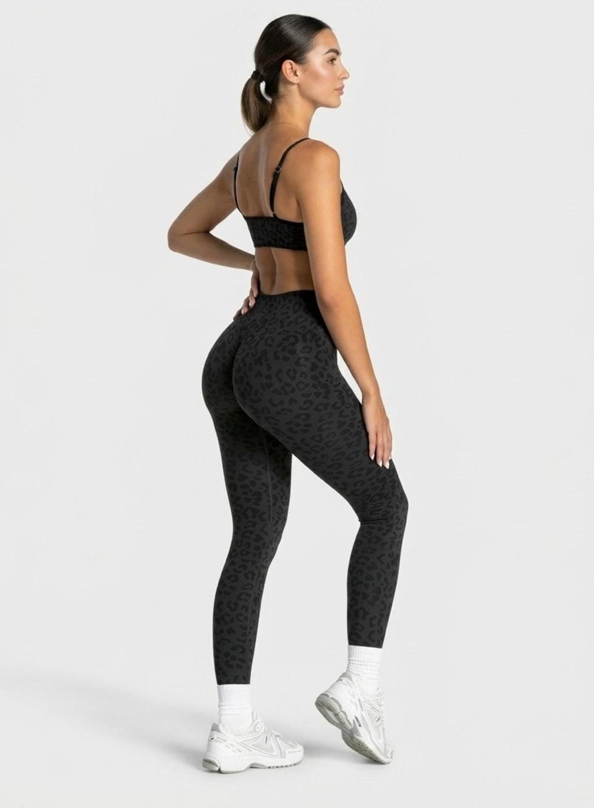 HydraFit Leopard Scrunch Leggings - Black