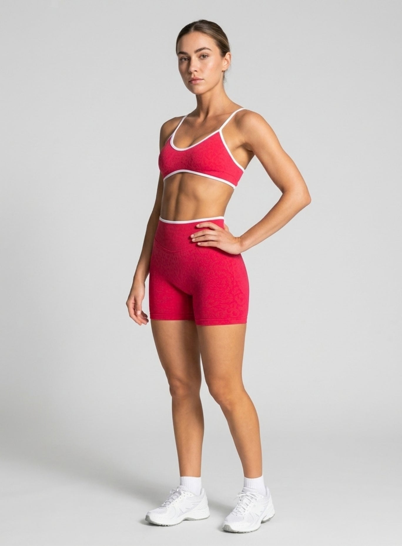 Athletica™ Leopard Sports Bra – Berry