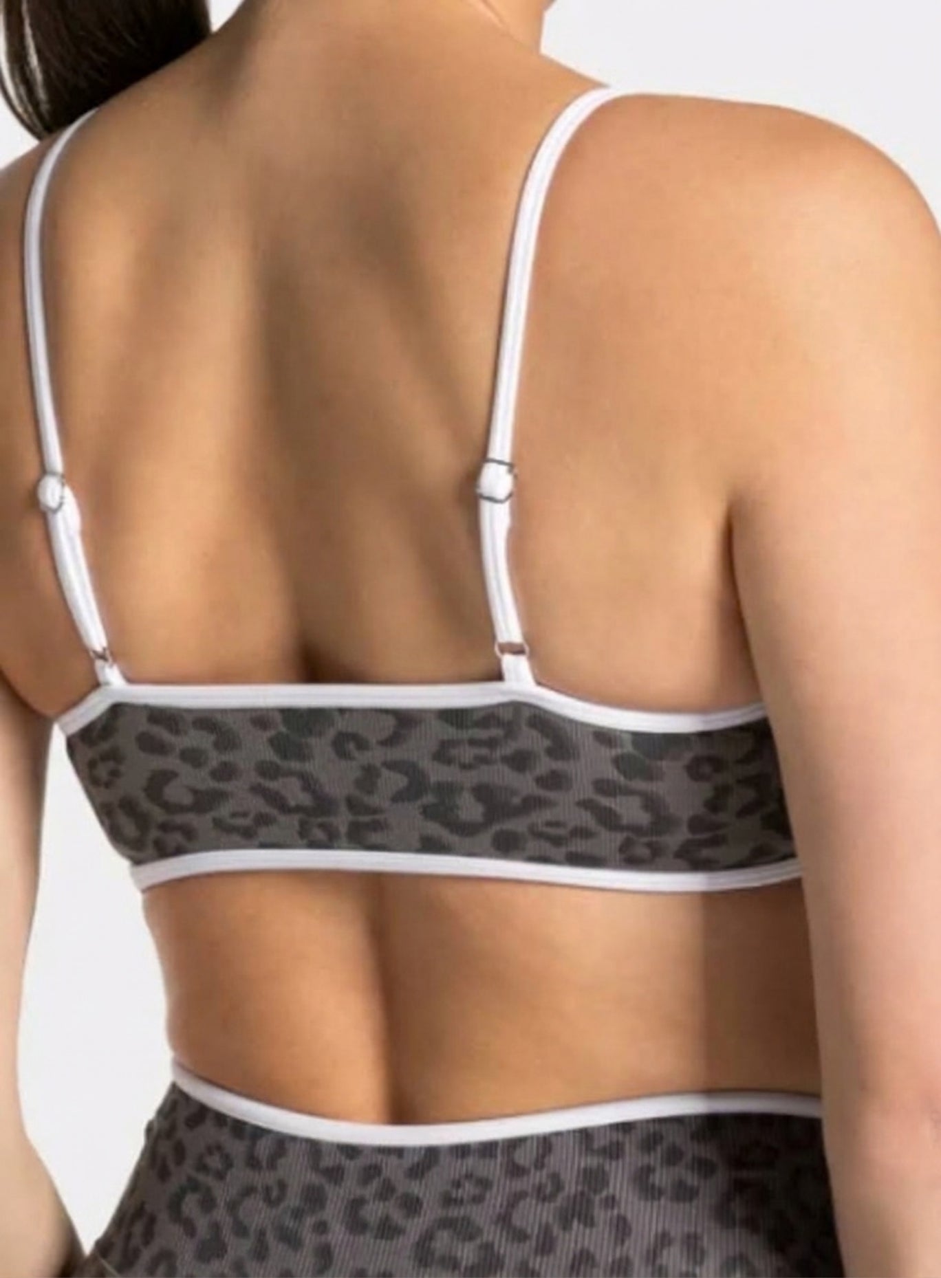 Athletica™ Leopard Sports Bra – Gray