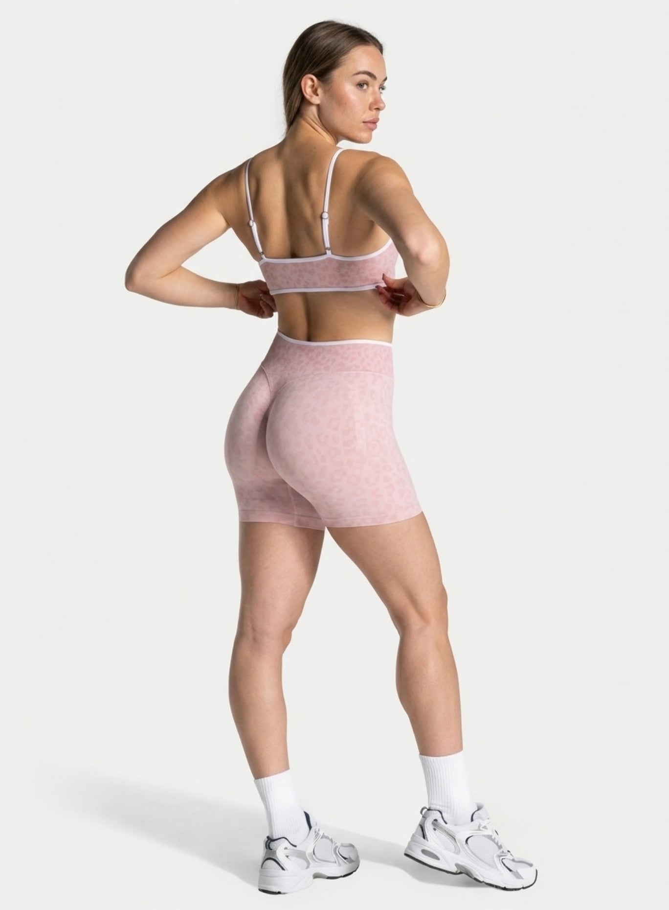 Athletica™ Leopard Sports Bra – Pink