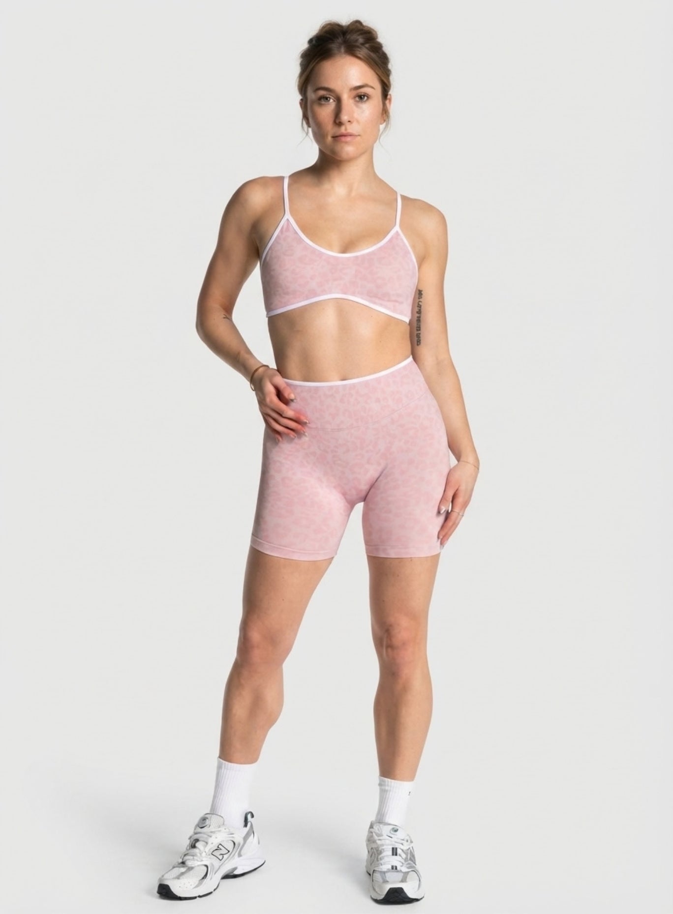 Athletica™ Leopard Sports Bra – Pink