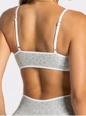 Athletica™ Leopard Sports Bra – Silver Gray