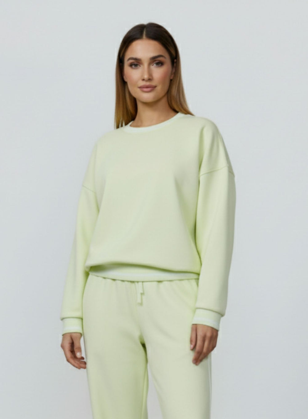 vector sportswear - Women’s casual loose fit sweater pullover