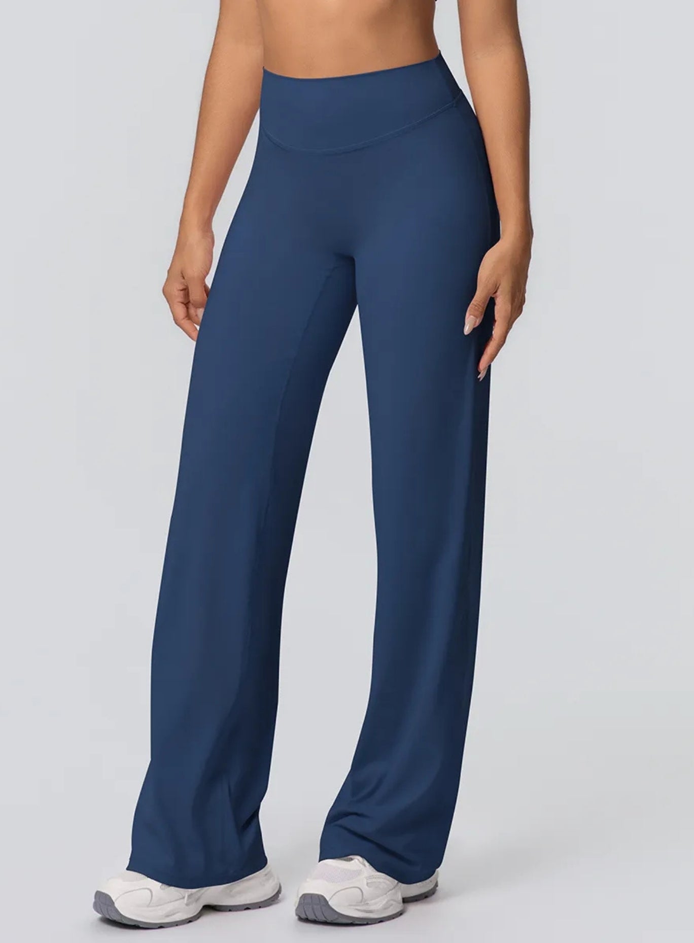 CloudFlow™ Flare Leggings - Badge Blue