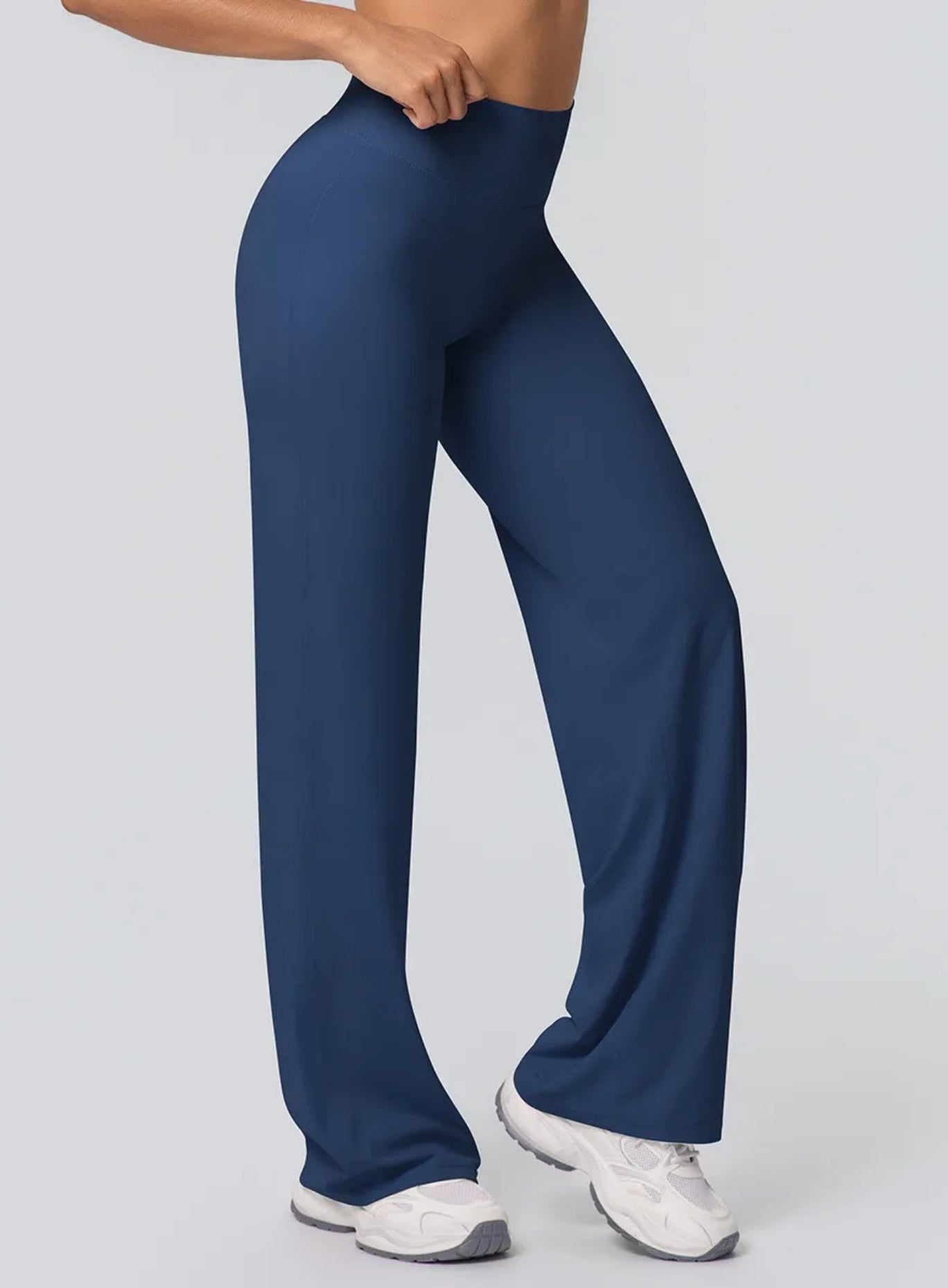 CloudFlow™ Flare Leggings - Badge Blue