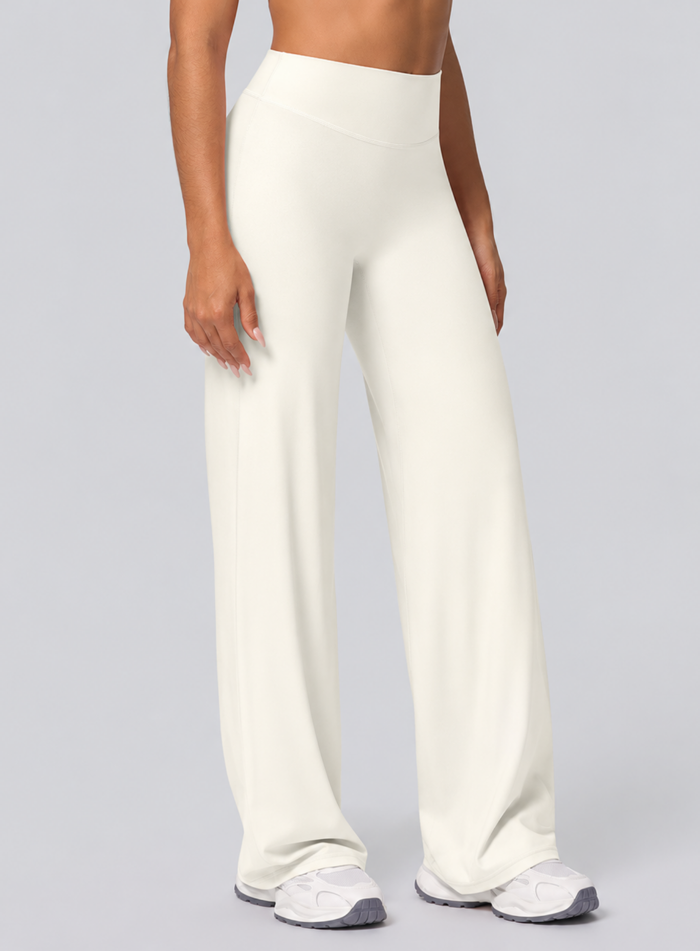 CloudFlow™ Flare Leggings - Light Ivory