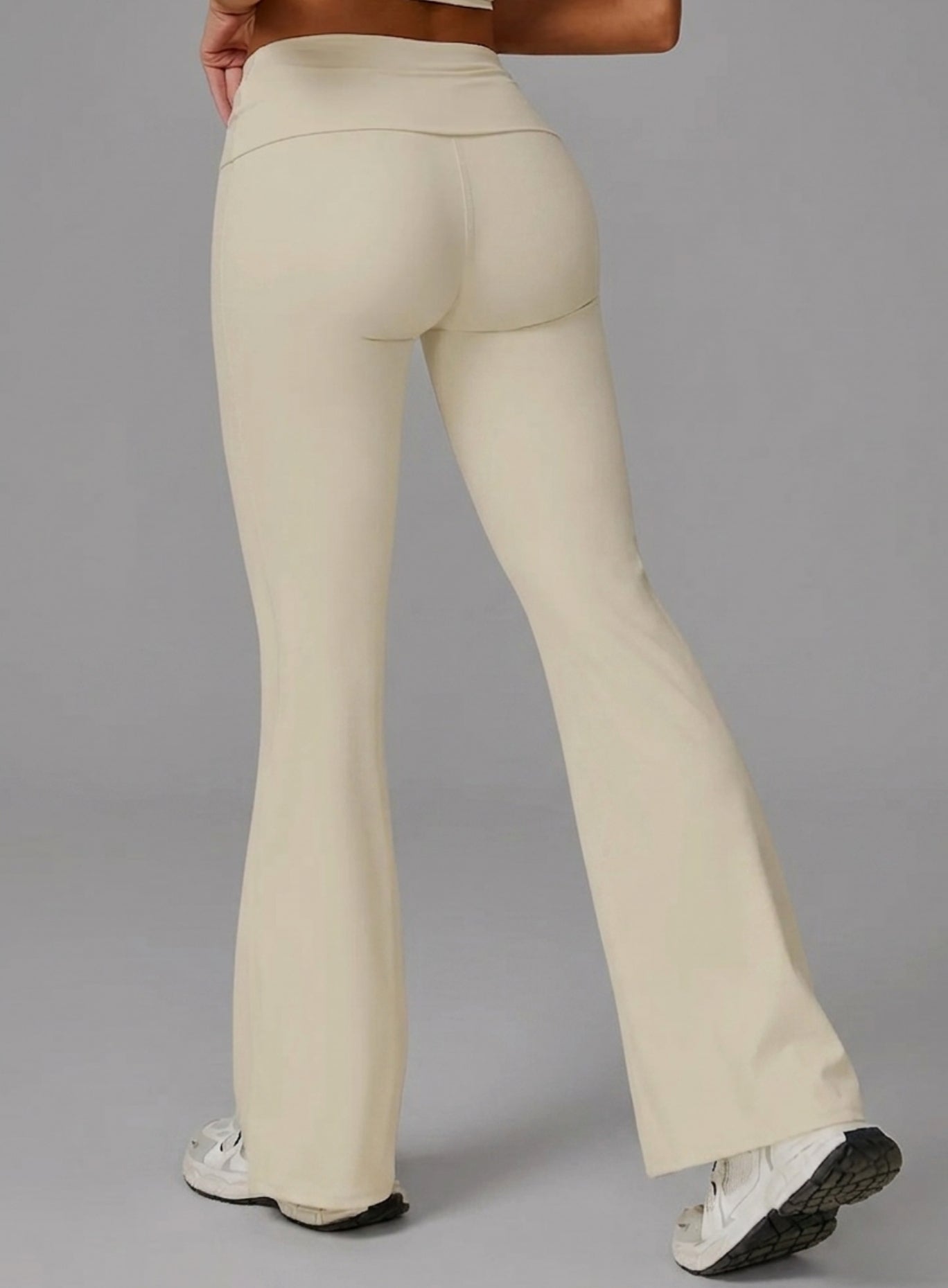 FlexFold™ Flare Leggings - Apricot Cream