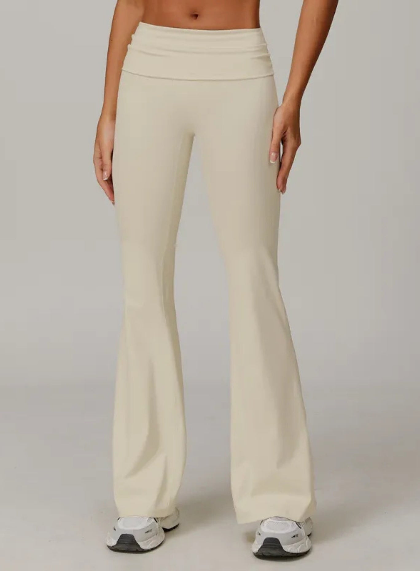 FlexFold™ Flare Leggings - Apricot Cream