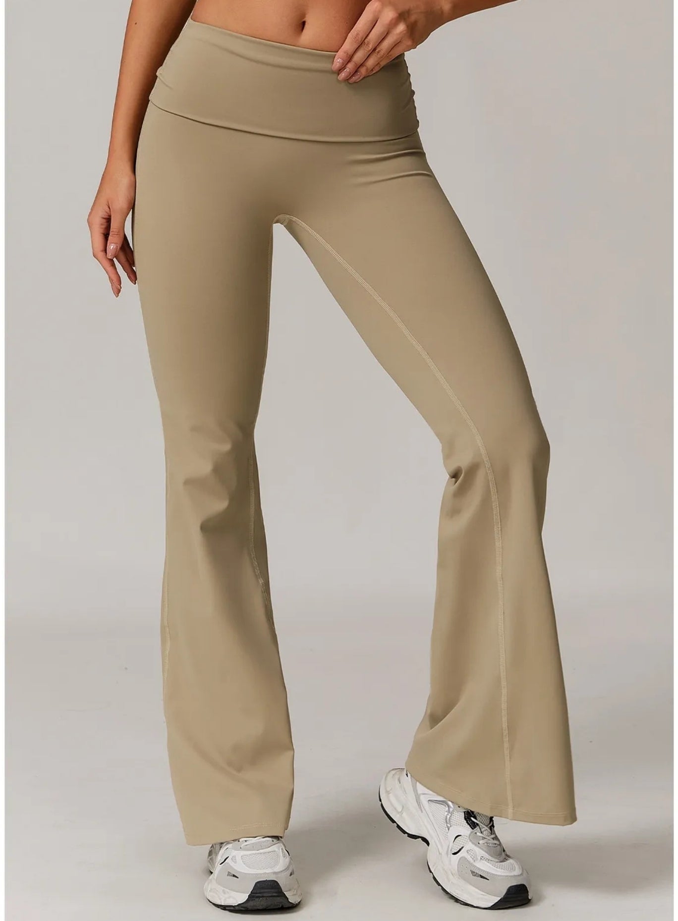 FlexFold™ Flare Leggings - Deep Khaki