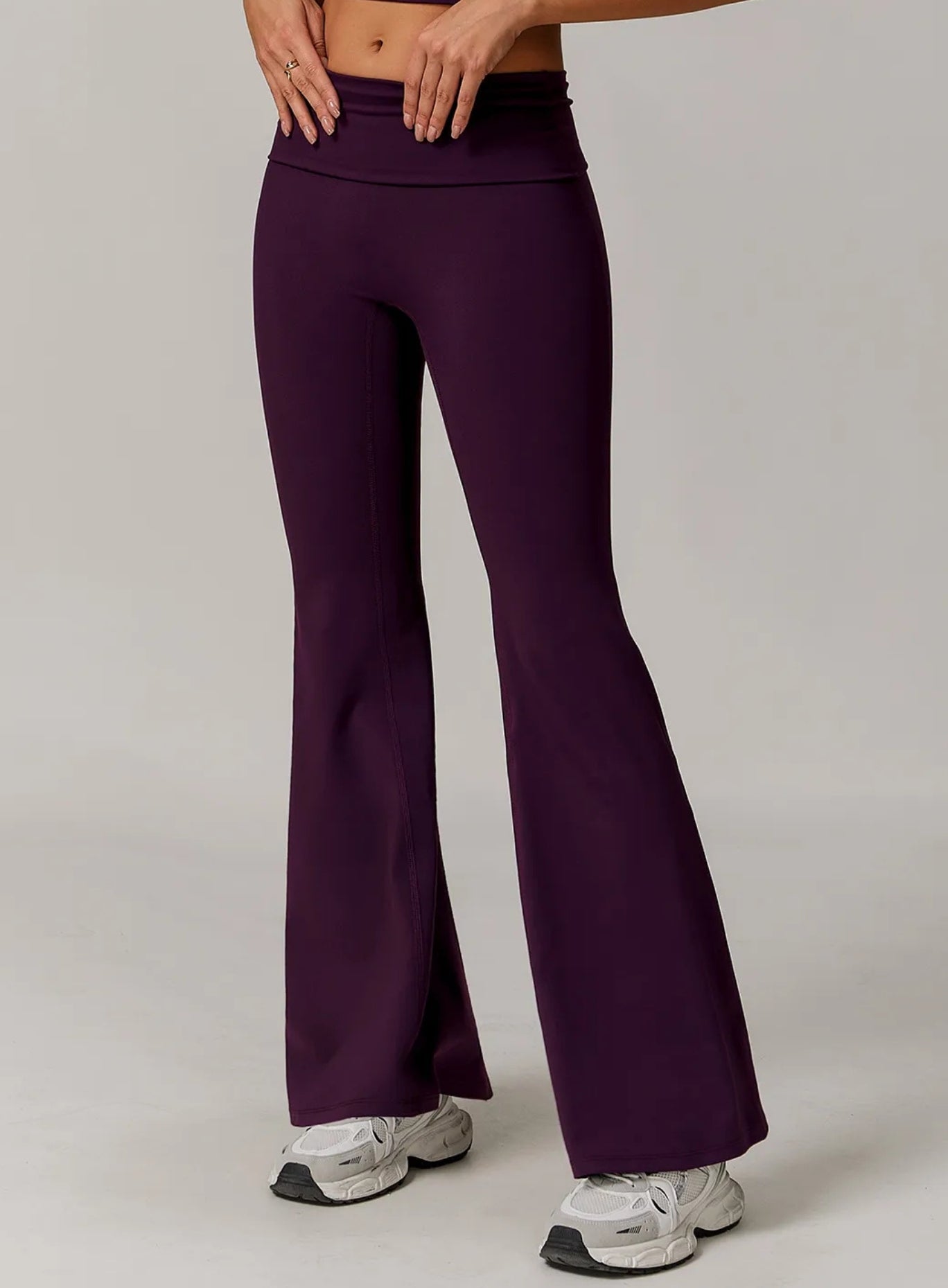 FlexFold™ Flare Leggings - Grape Purple