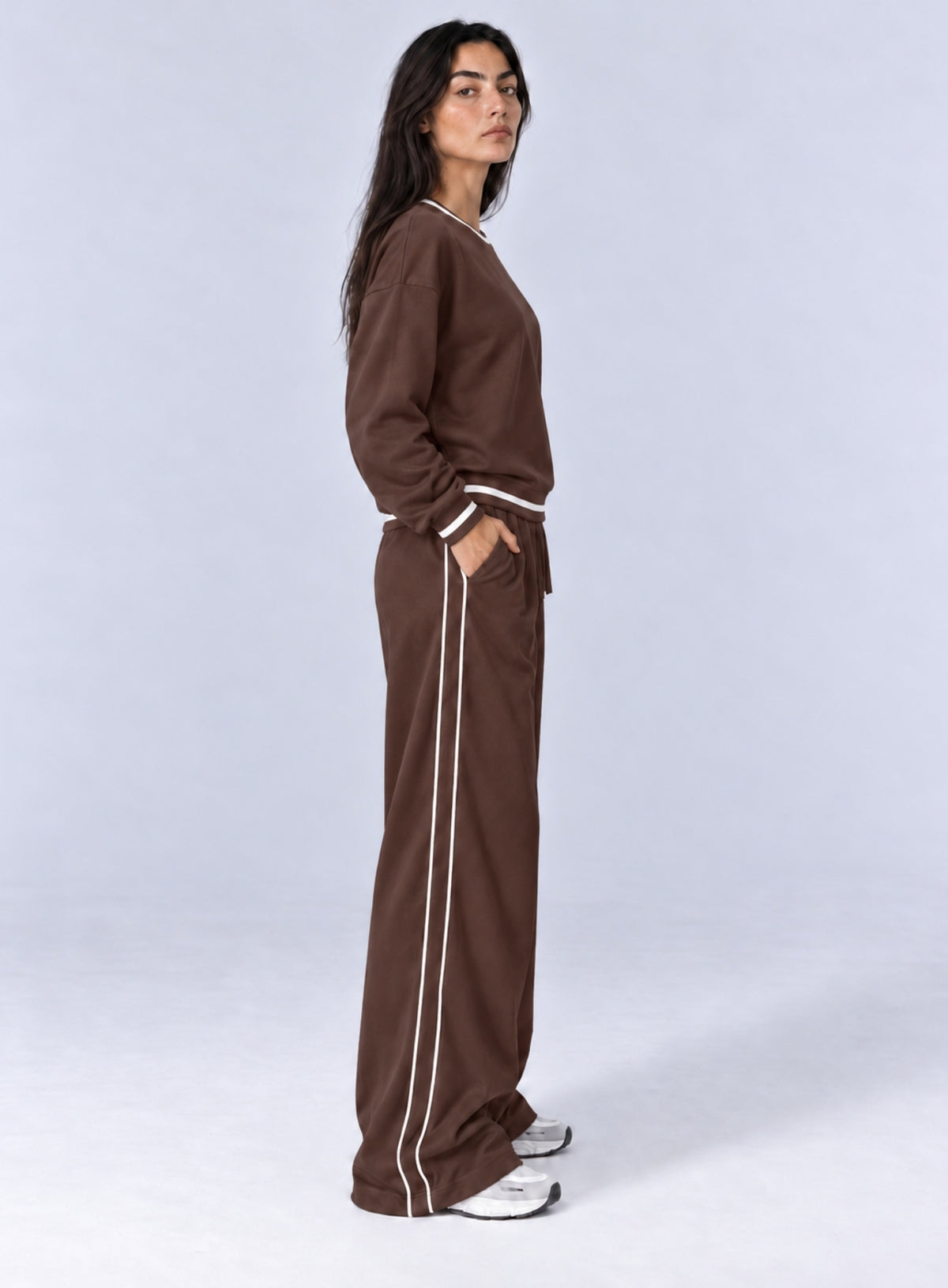 Casual Loose Fit Sweater - Dark Brown
