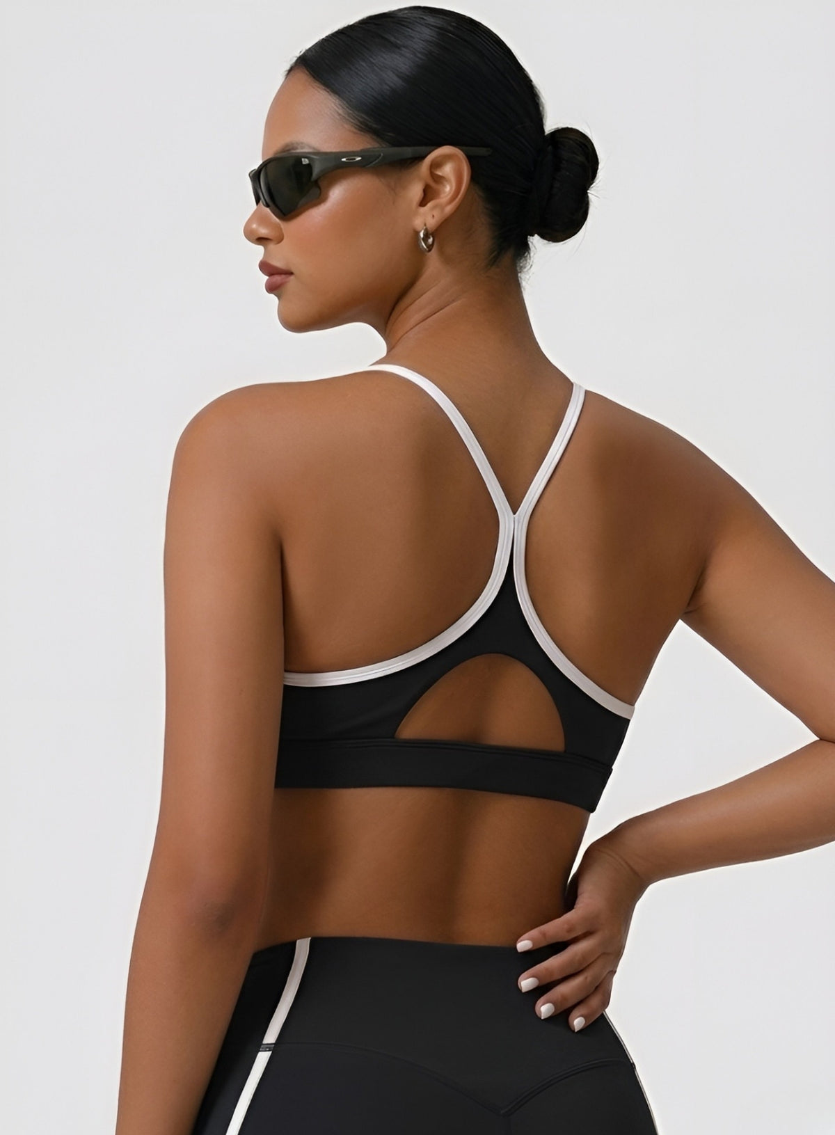 PowerFlex Sculpt Bra - Black - VECTOR SPORTSWEAR Main image