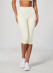 VELA™ Contour Capri Leggings - Warm Ivory