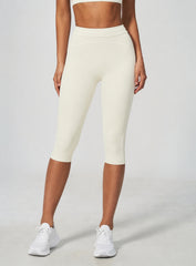 VELA™ Contour Capri Leggings - Warm Ivory