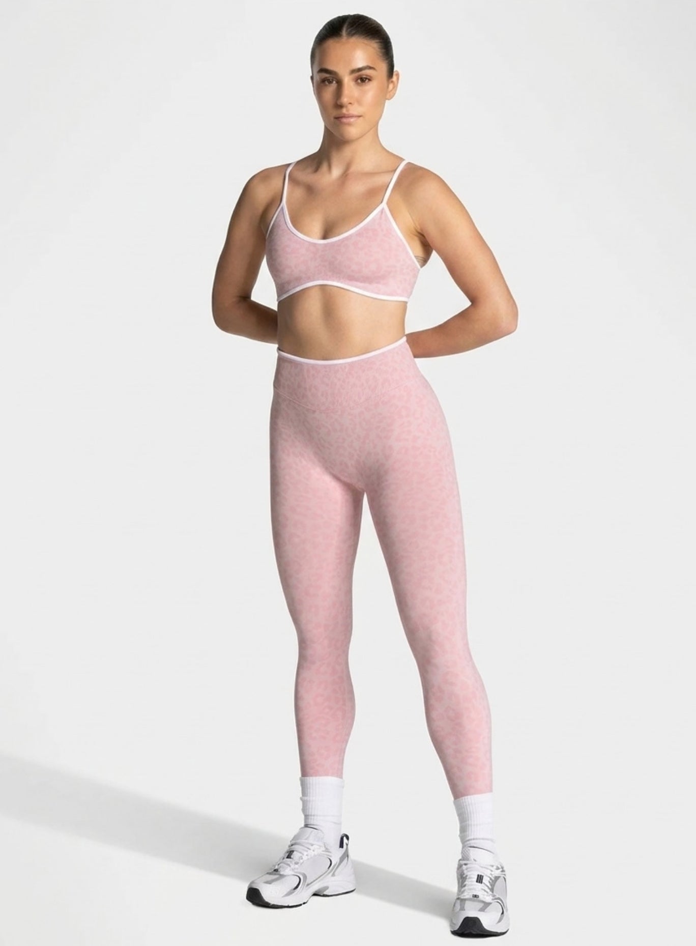HydraFit Leopard Scrunch Leggings - Pink