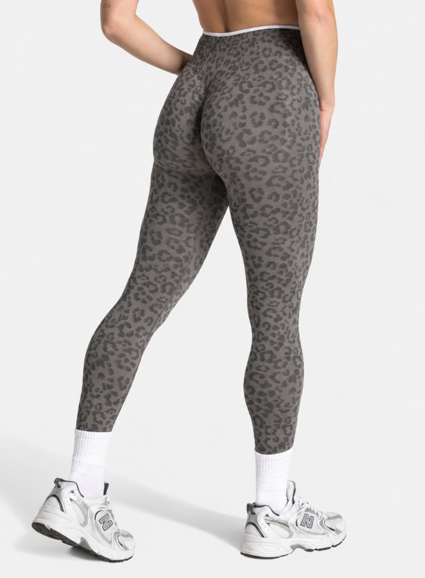 HydraFit Leopard Scrunch Leggings - Gray