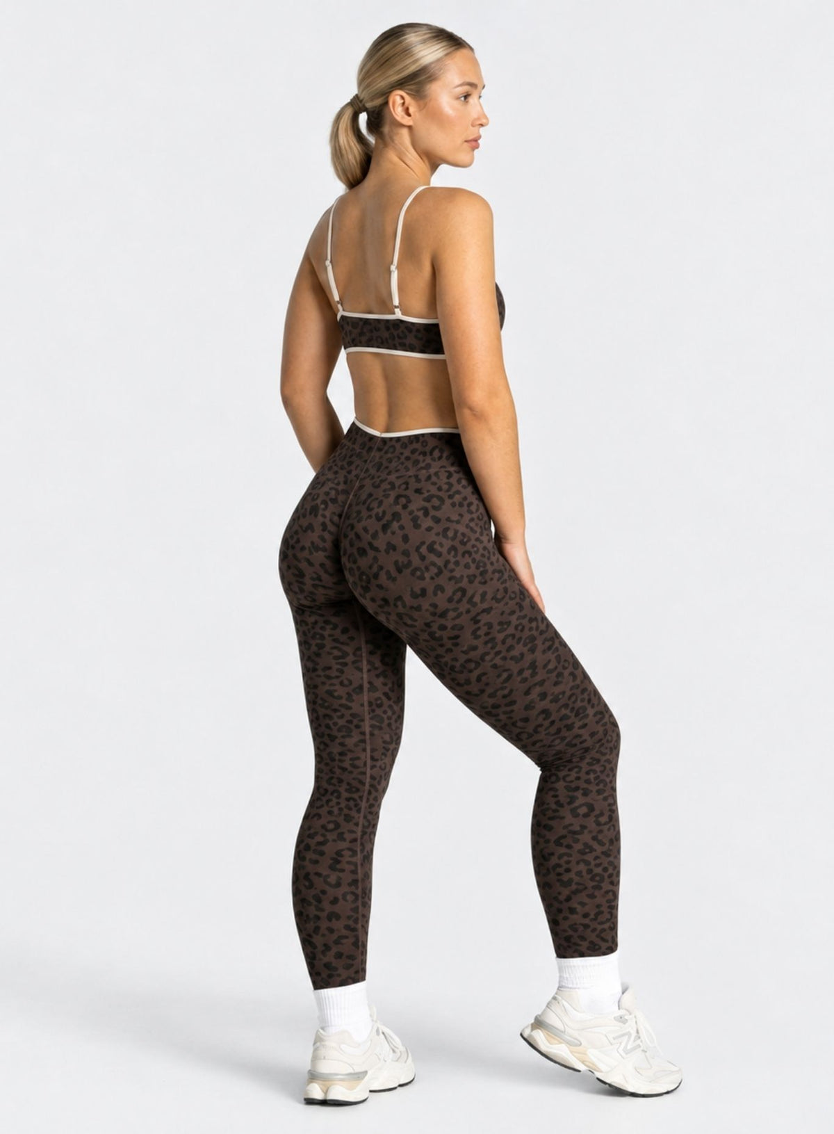 HydraFit Leopard Scrunch Leggings - Espresso