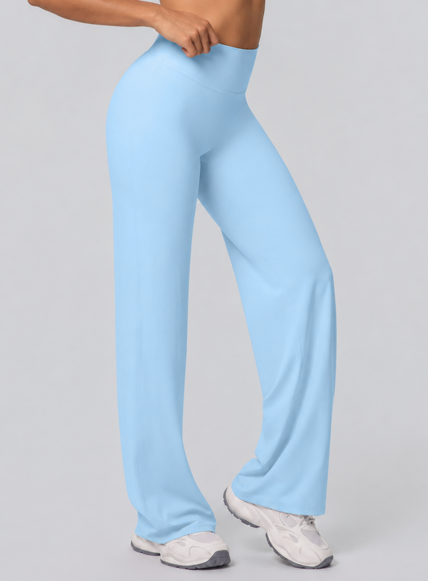 CloudFlow™ Flare Leggings - Sky Blue