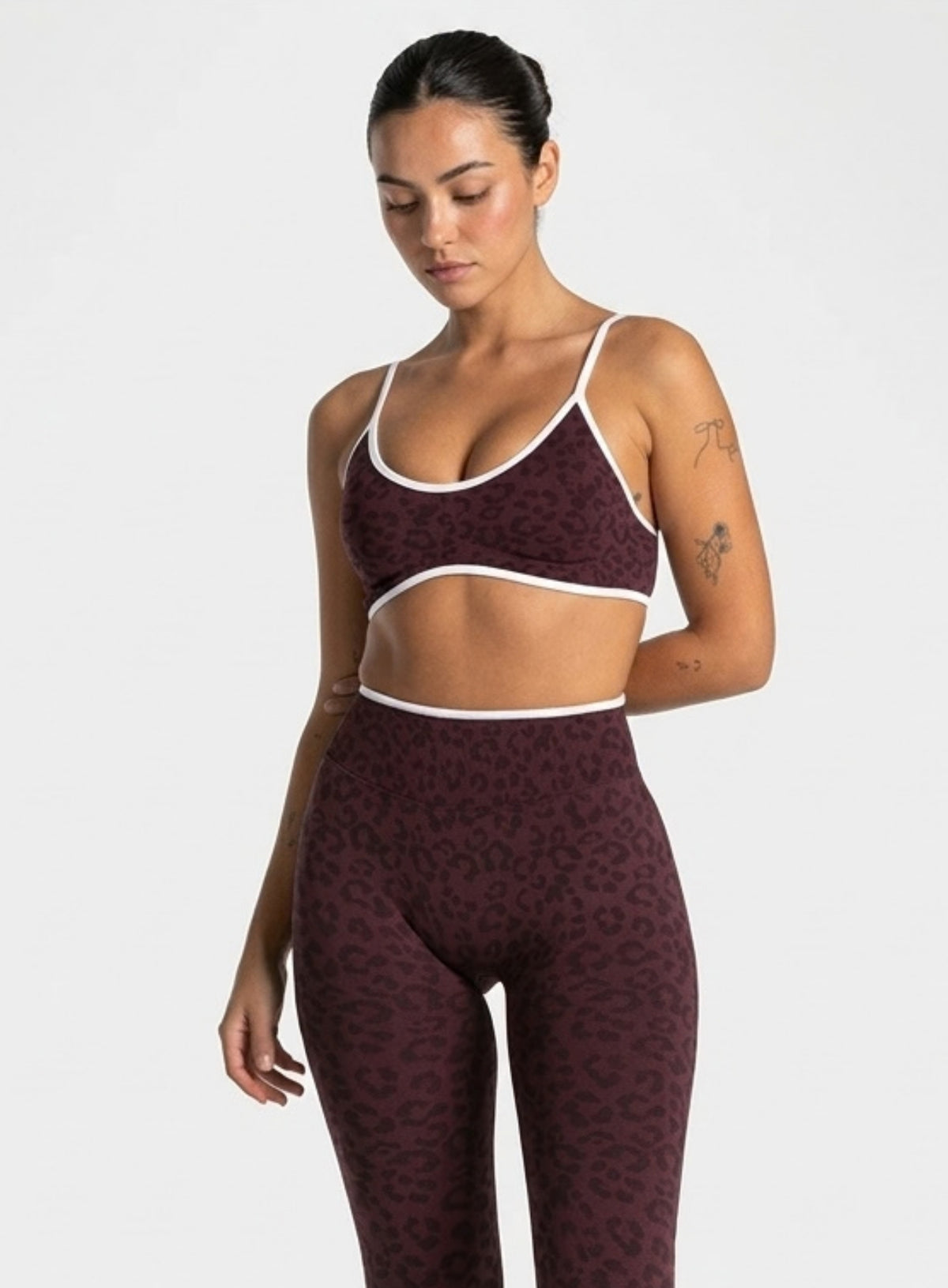 Athletica™ Leopard Sports Bra – Merlot
