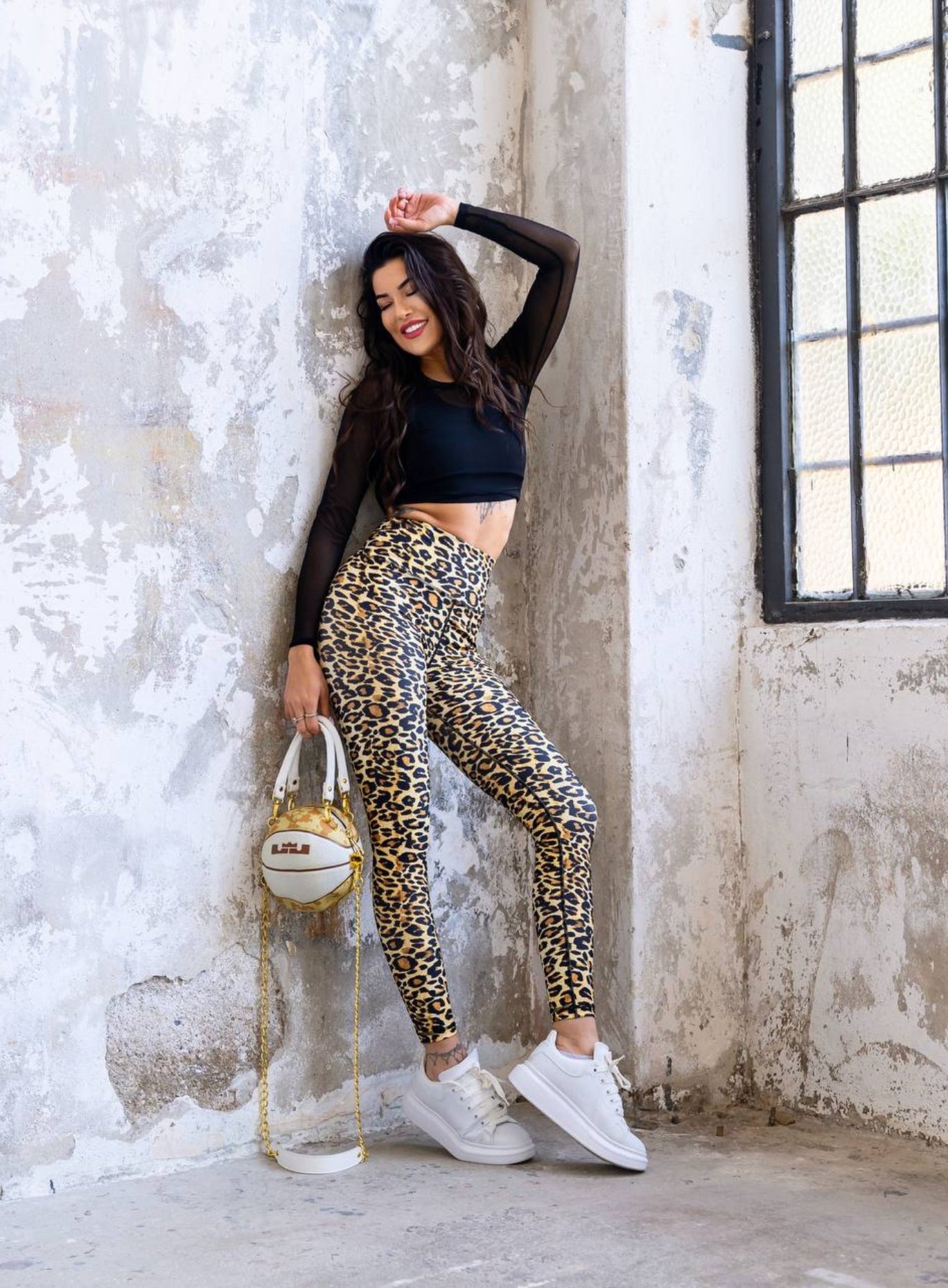 Gold Leopard Leggings Outfits (1 ideas & outfits) | Lookastic