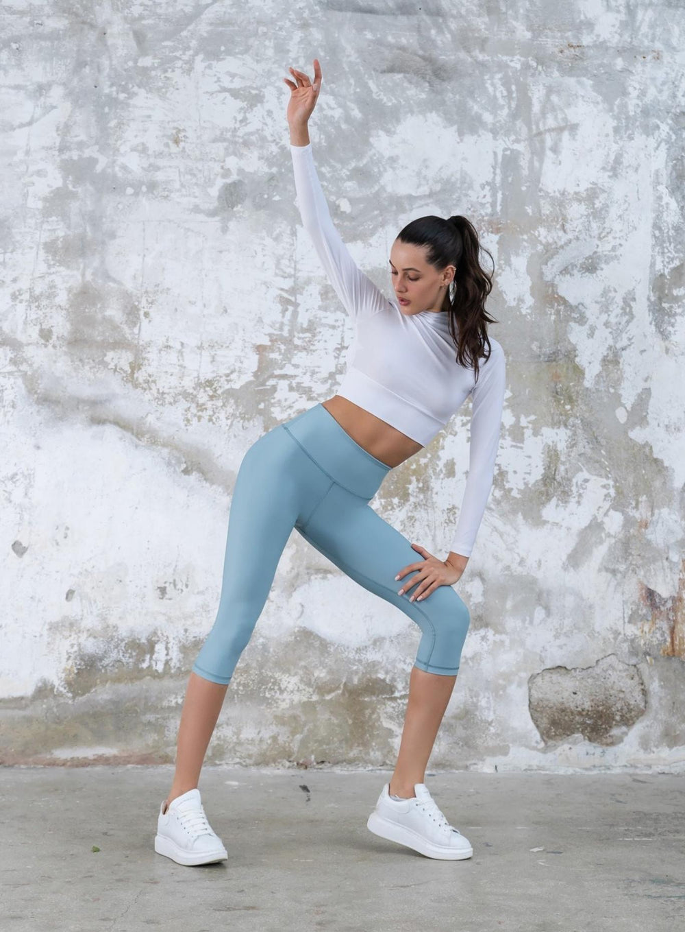 HERA - MID - CALF LEGGING - WATERFALL BLUE - VECTOR SPORTSWEAR